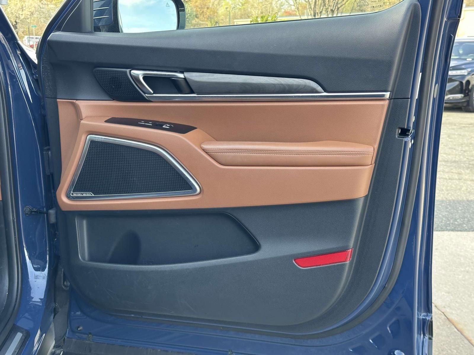 Used 2024 Kia Telluride SX X-Line image 9