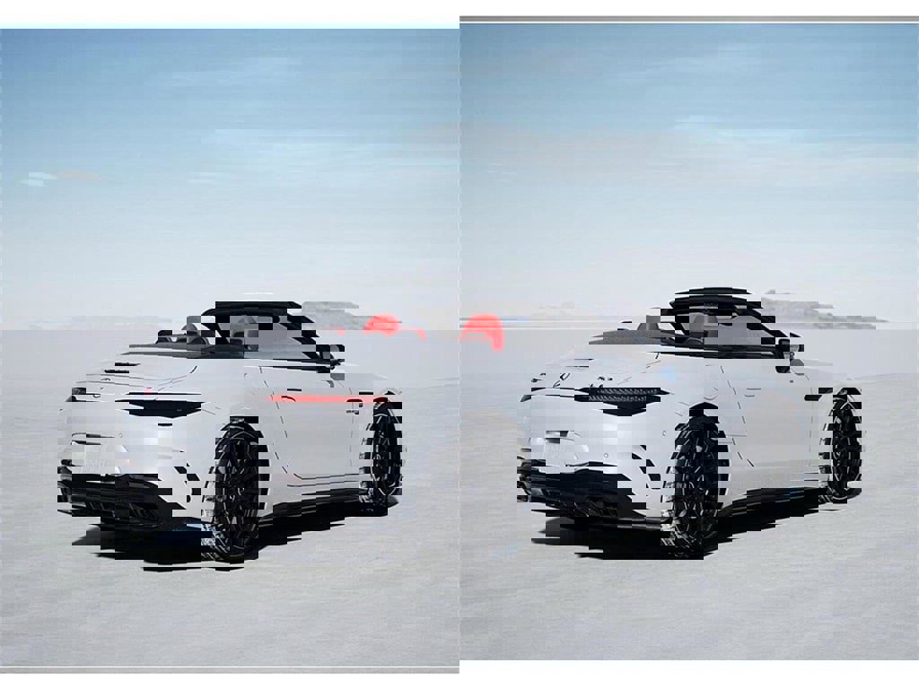 New 2026 Mercedes-Benz SL 63 AMG 4MATIC image 21