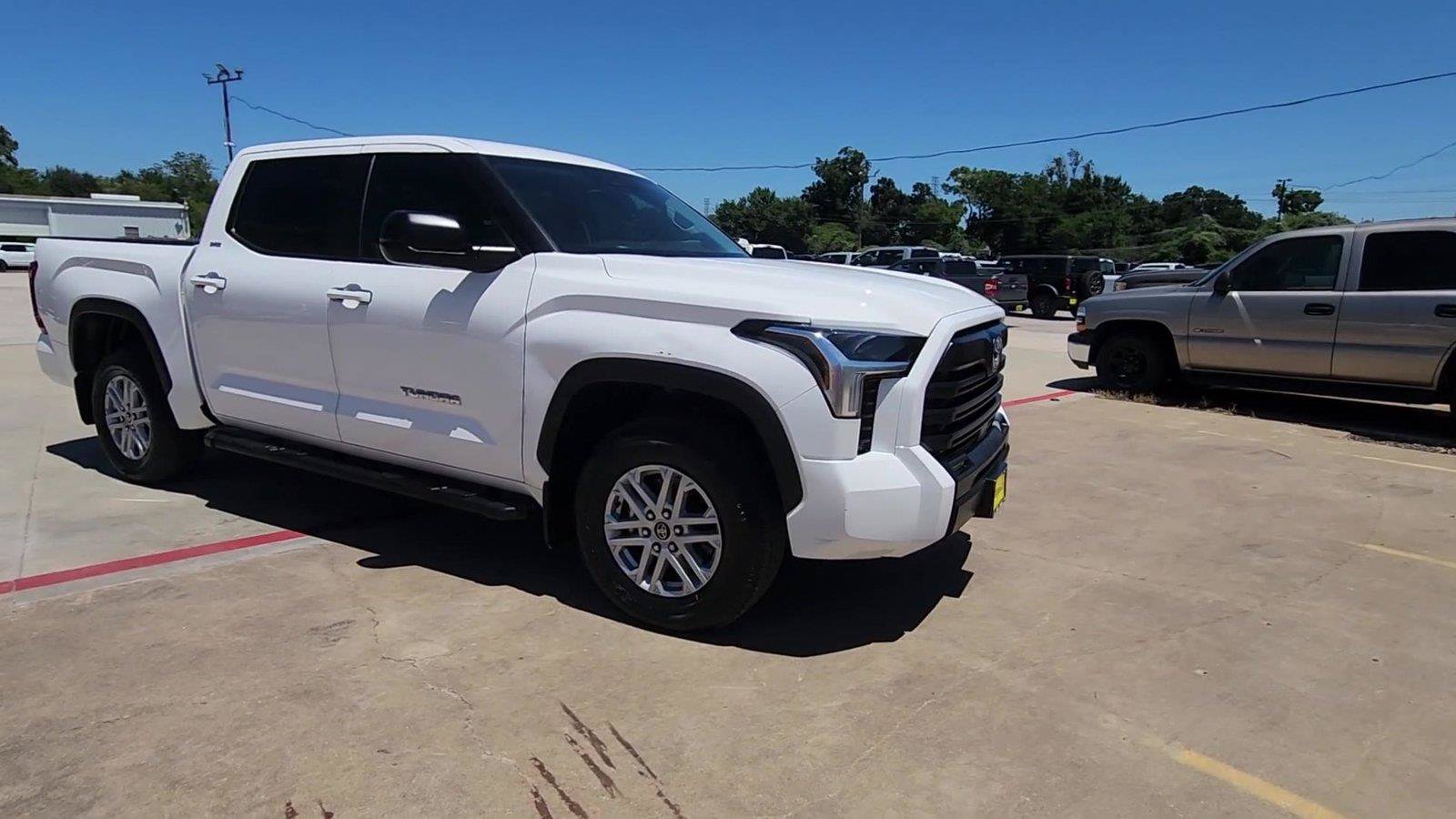 Used 2024 Toyota Tundra SR5 w/ SR5 Premium Package AWD/4WD image 2