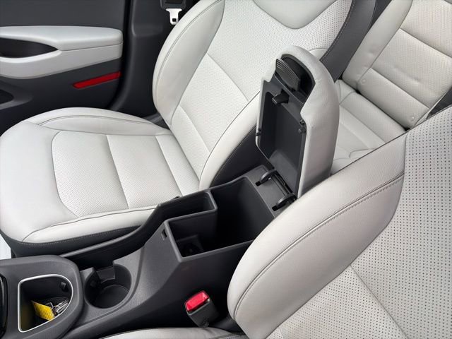 Used 2021 Hyundai Ioniq Limited image 22