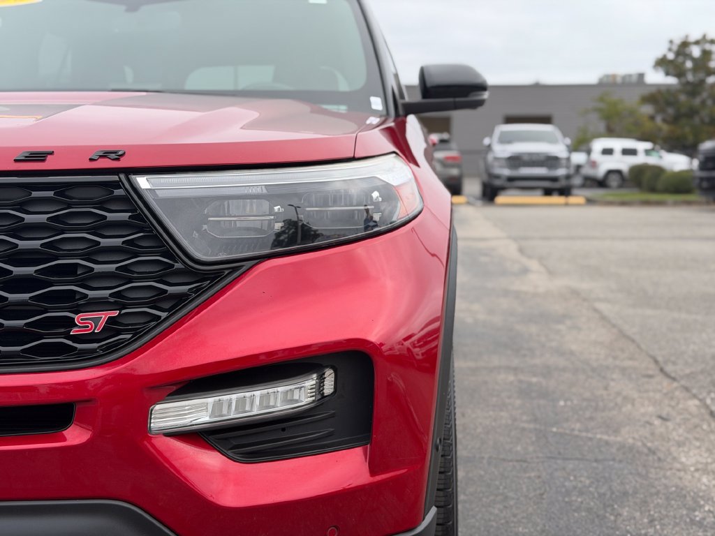Used 2020 Ford Explorer ST w/ ST Street Pack AWD/4WD image 11