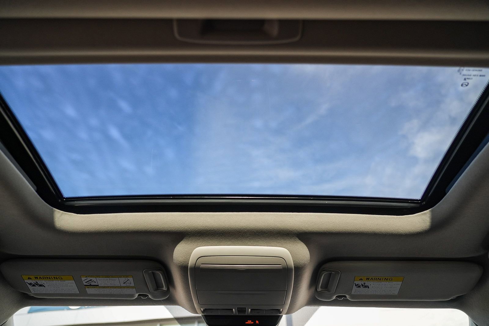 Used 2023 MAZDA CX-30 AWD 2.5 S w/ Premium Package image 16