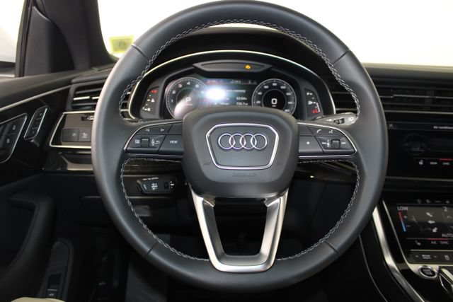 Used 2026 Audi Q8 Premium AWD/4WD image 16