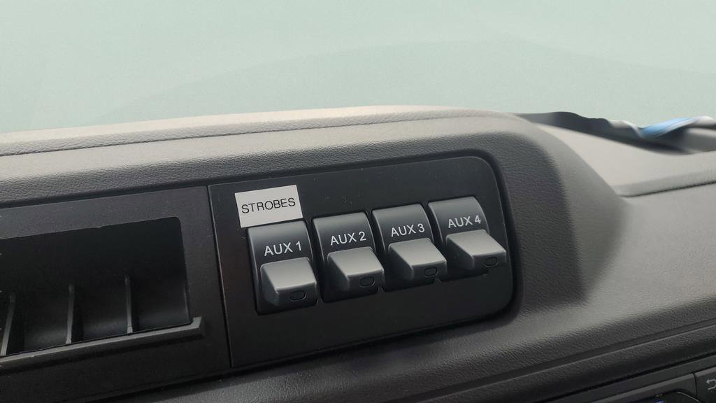 New 2026 Ford E-450 and Econoline 450 Super Duty w/ Power Equipment Group image 25