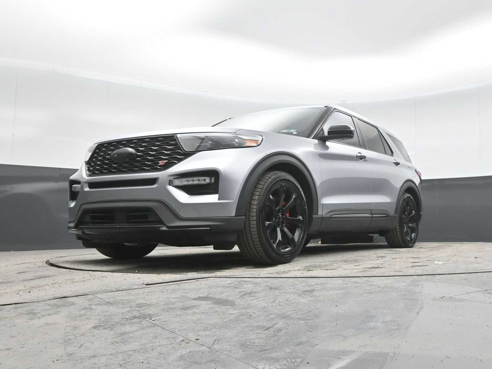 Used 2022 Ford Explorer ST w/ ST High-Performance Pack image 45