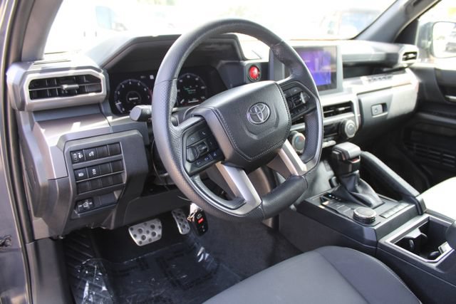 Used 2024 Toyota Tacoma TRD Sport RWD image 19