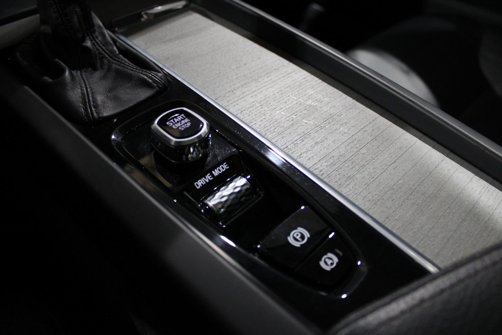 Used 2021 Volvo V60 T5 Cross Country w/ Climate Package image 34