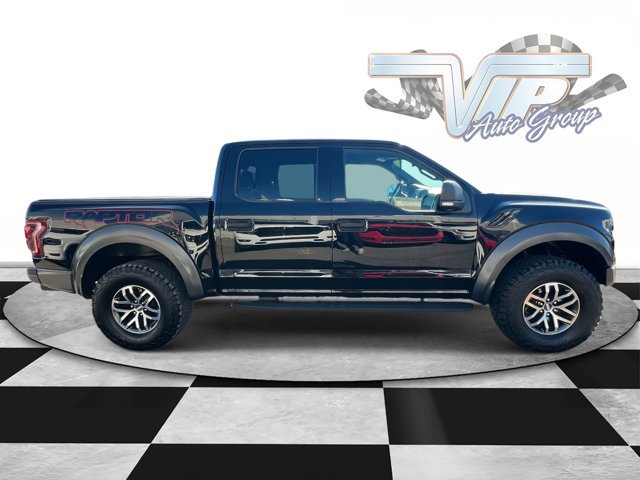 Used 2017 Ford F150 Raptor w/ Equipment Group 801A Mid image 3