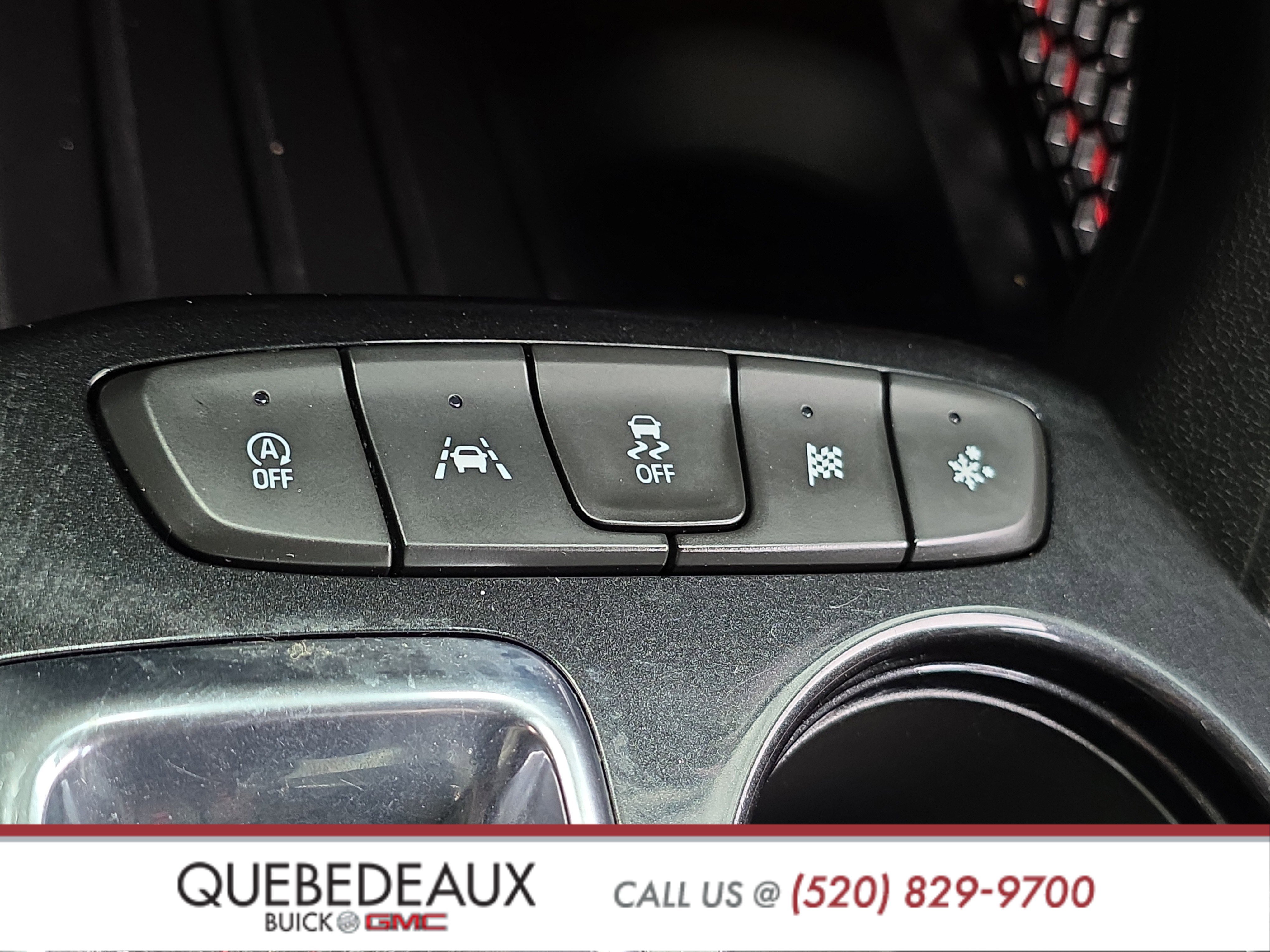 Used 2021 Chevrolet TrailBlazer RS w/ Sun and Liftgate Package FWD image 24
