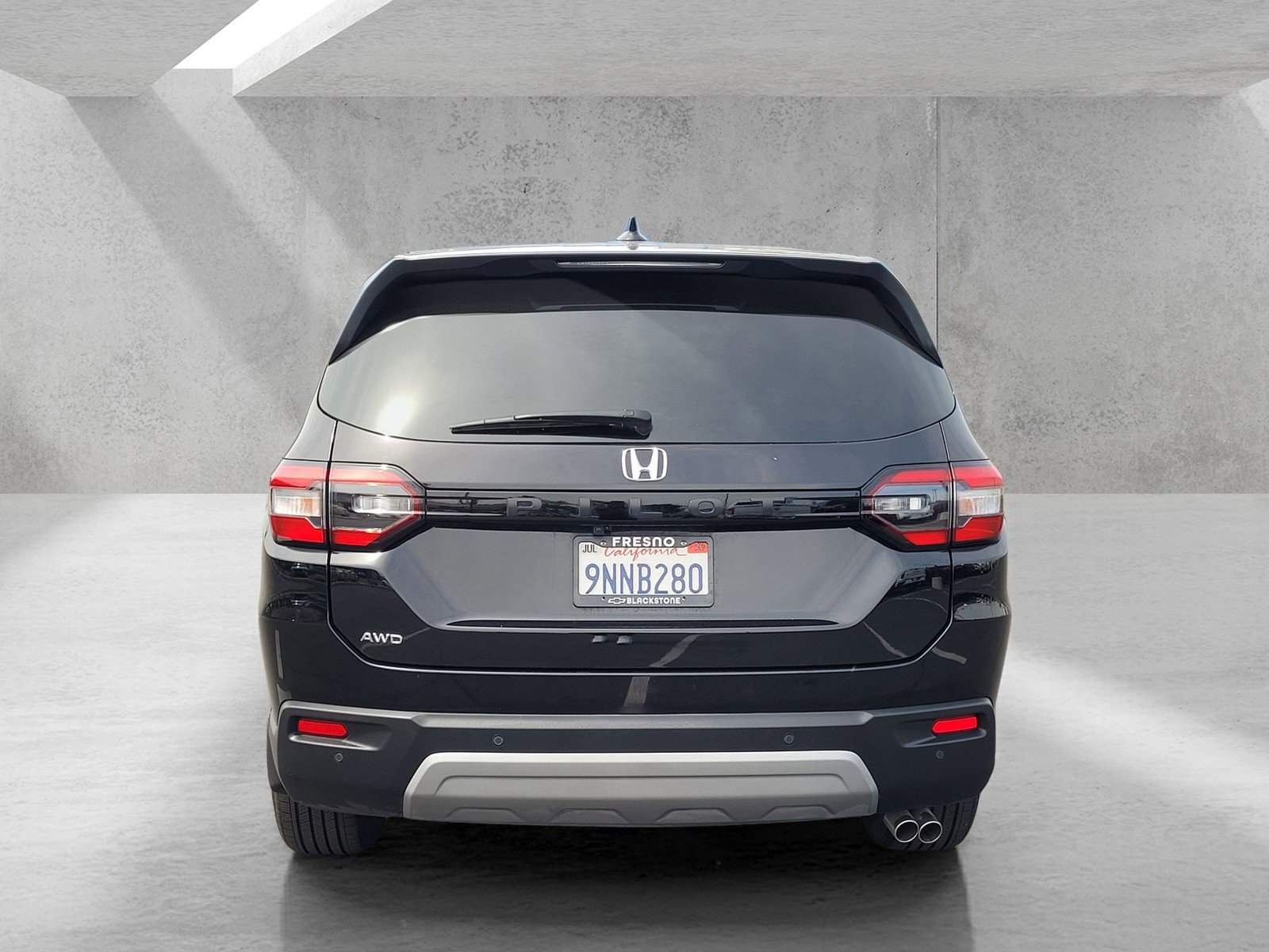 Used 2025 Honda Pilot EX-L image 5