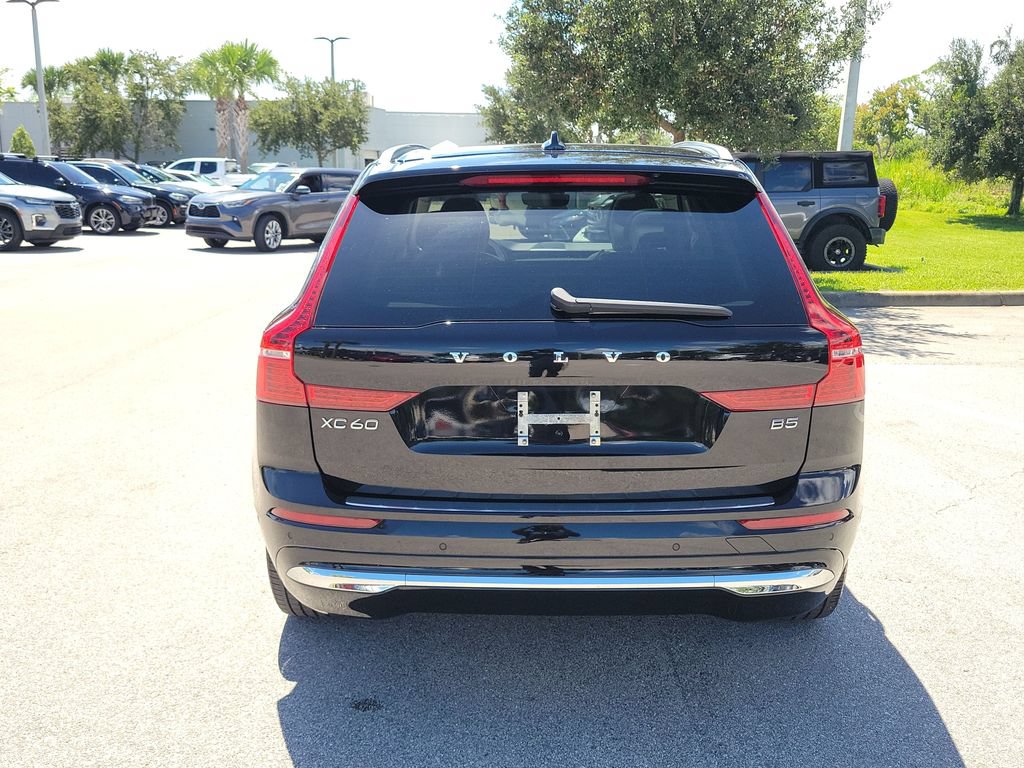 Used 2023 Volvo XC60 B5 Plus w/ Protection Package Premier FWD image 6
