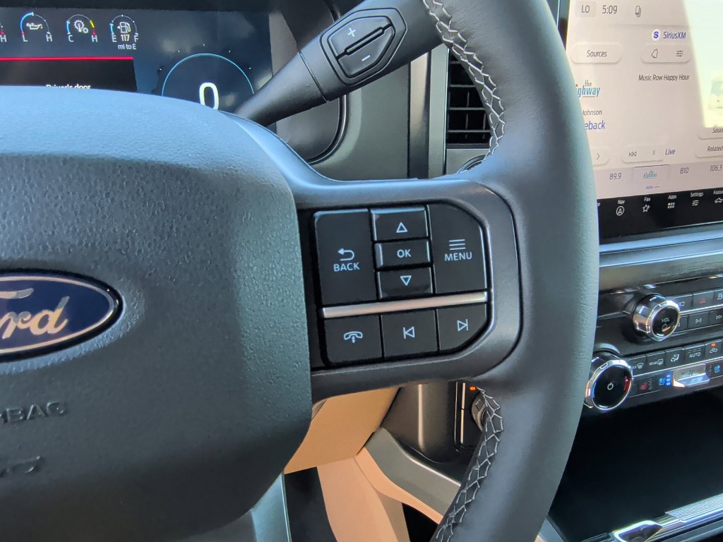 New 2027 Ford F350 Lariat w/ Lariat Premium Package AWD/4WD image 20