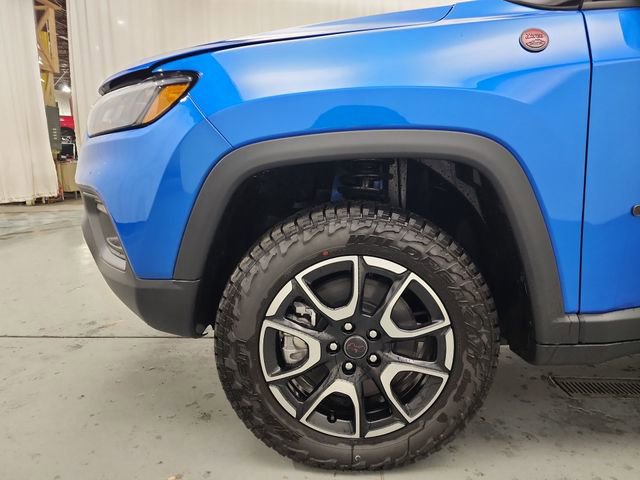 New 2026 Jeep Compass Trailhawk image 19