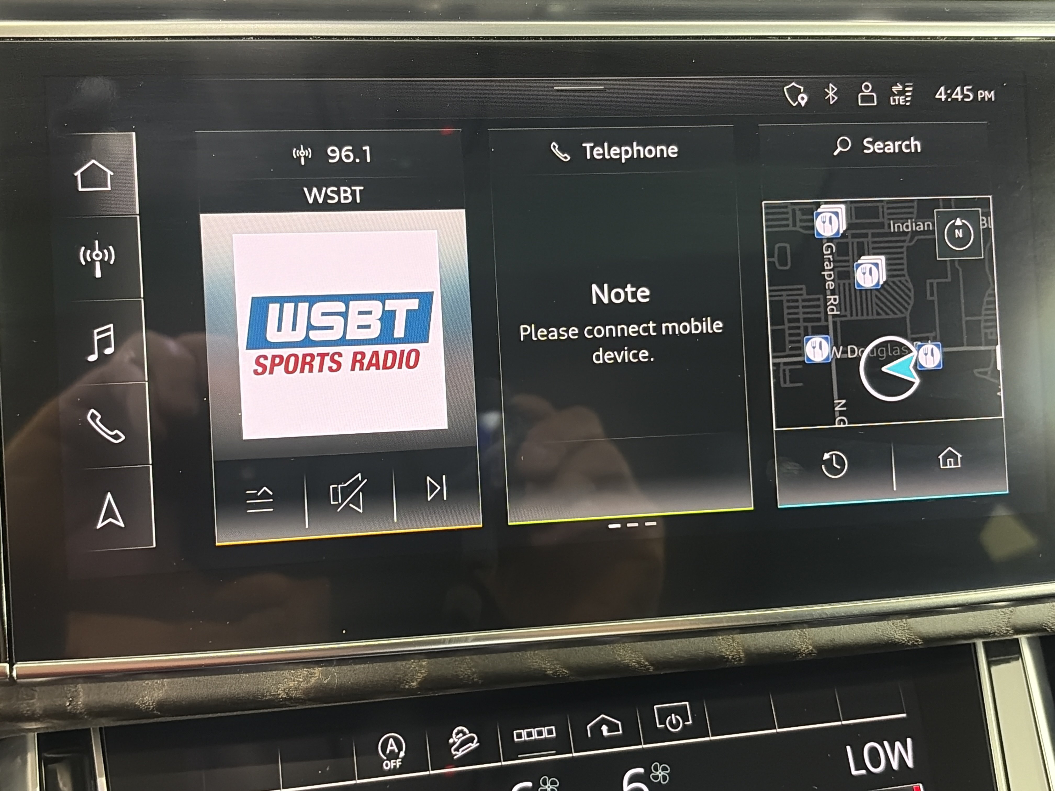 Certified 2022 Audi Q8 Premium Plus AWD/4WD image 20