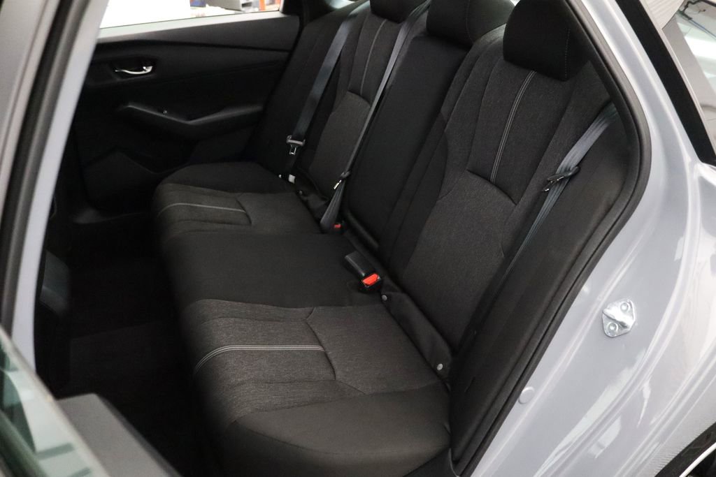 Used 2023 Honda Accord Sport image 9