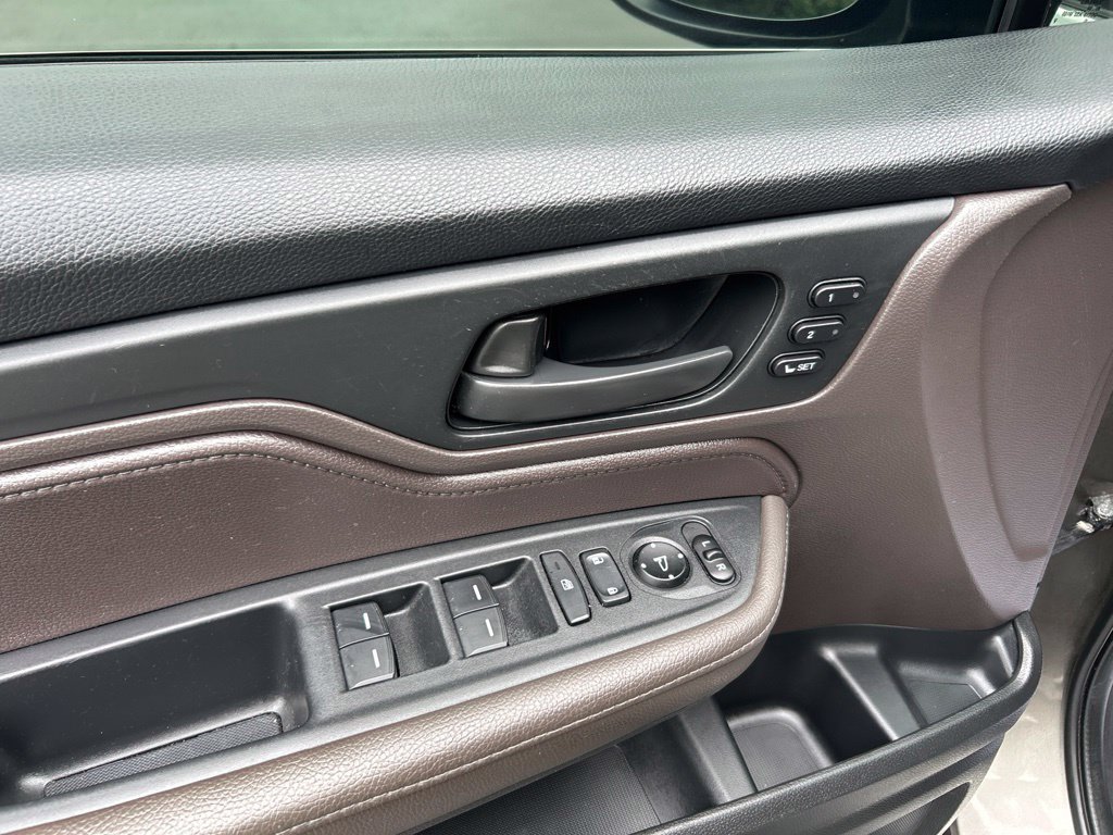 Used 2018 Honda Odyssey EX-L image 10