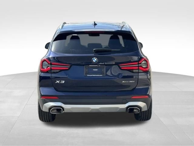 Certified 2023 BMW X3 xDrive30i w/ Premium Package image 8