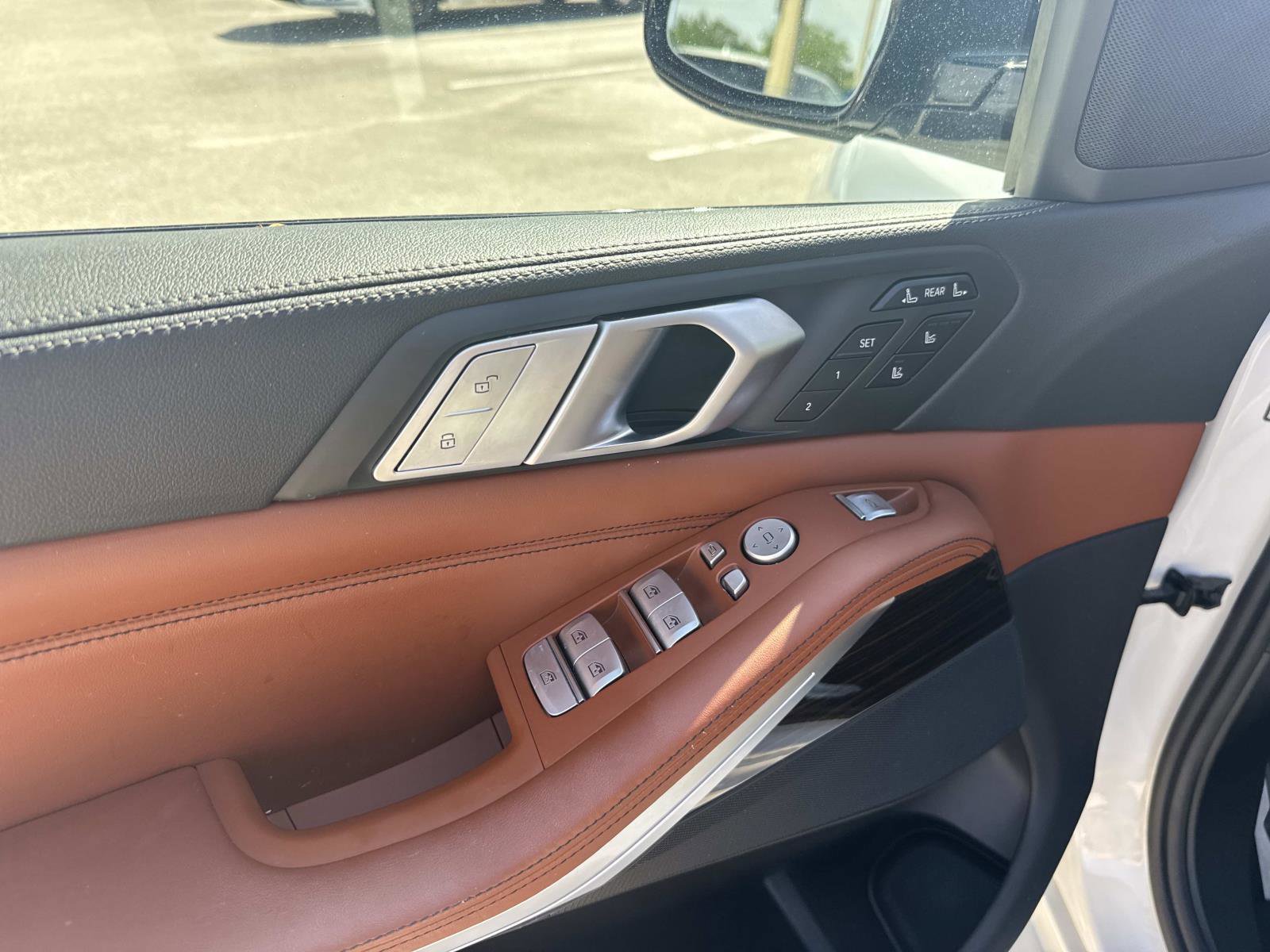 Used 2019 BMW X7 xDrive40i w/ Dynamic Handling Package image 19