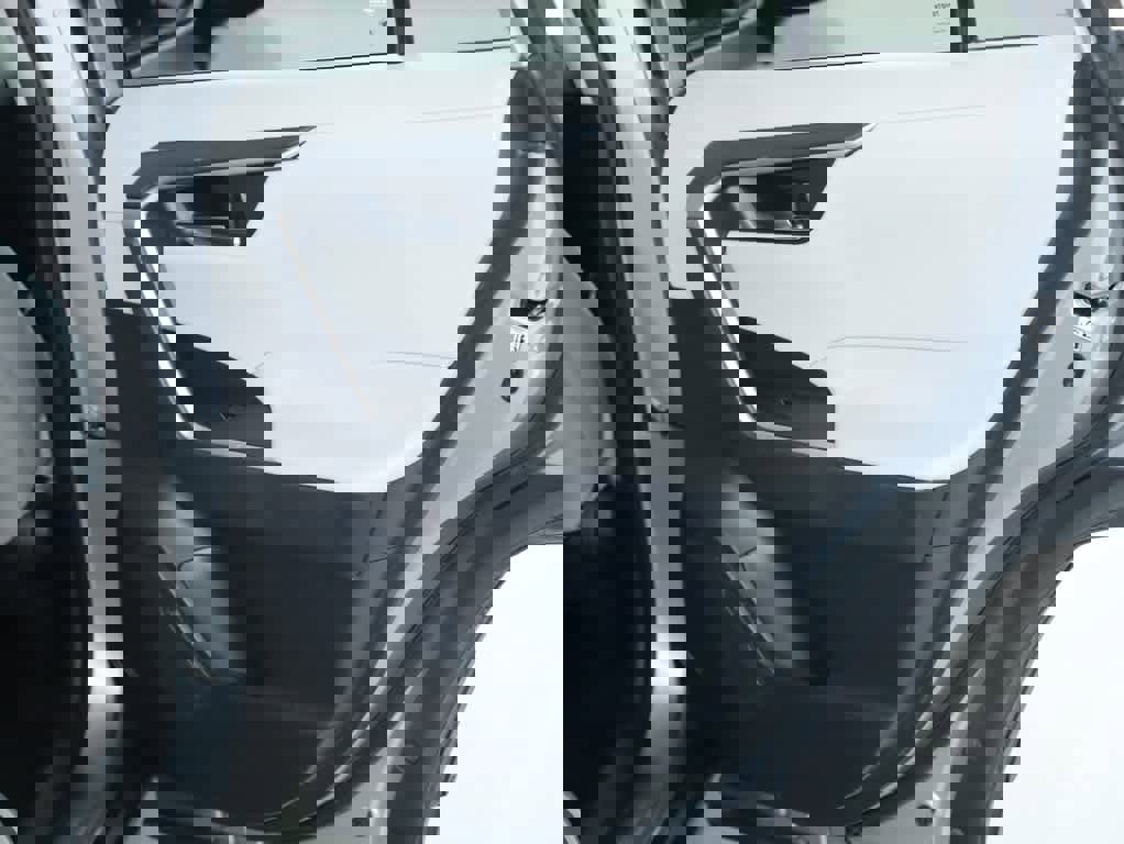 Certified 2020 Toyota RAV4 XLE image 31