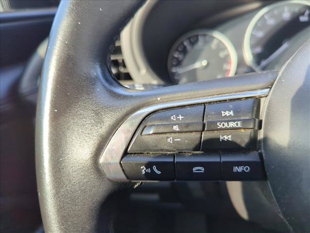 Used 2025 MAZDA MAZDA3 s FWD image 21