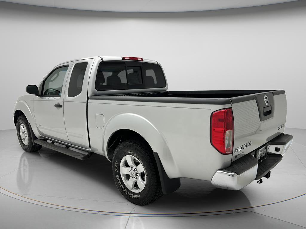 Used 2007 Nissan Frontier SE w/ SE Value Truck Pkg AWD/4WD image 7