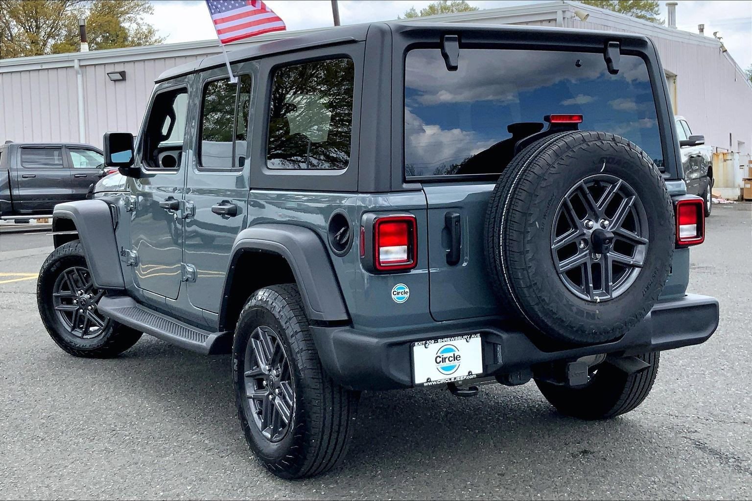 Certified 2024 Jeep Wrangler Sport S AWD/4WD image 11