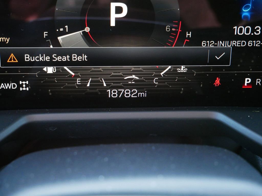 Used 2025 GMC Acadia Elevation image 28