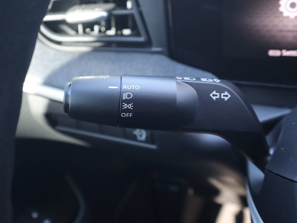 New 2026 Nissan Kicks SV w/ Cold Weather Package image 21