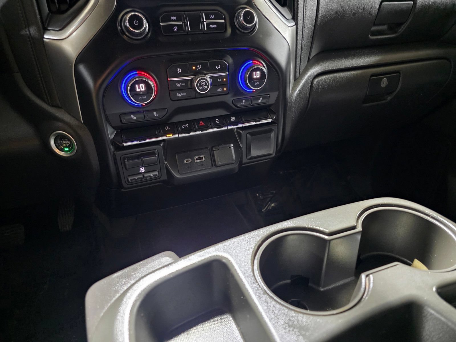 Used 2020 Chevrolet Silverado 1500 LT w/ All-Star Edition AWD/4WD image 29
