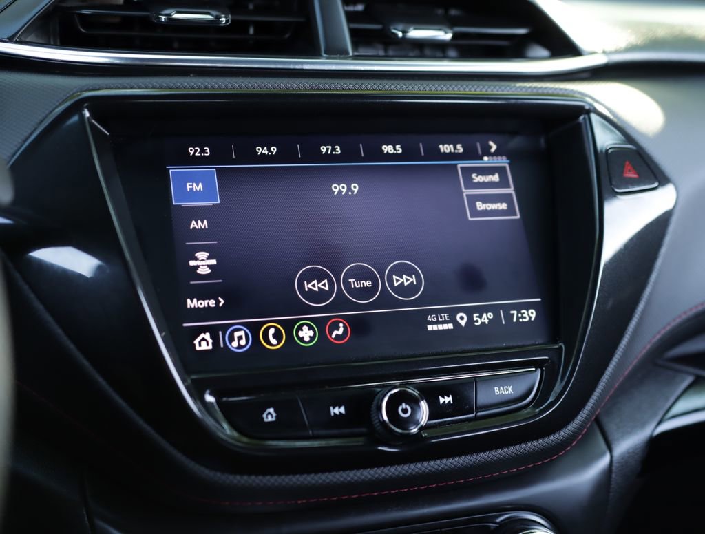 Used 2022 Chevrolet TrailBlazer RS w/ Convenience Package FWD image 12