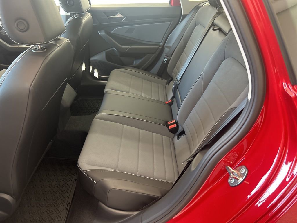 New 2026 Volkswagen Jetta SE image 22