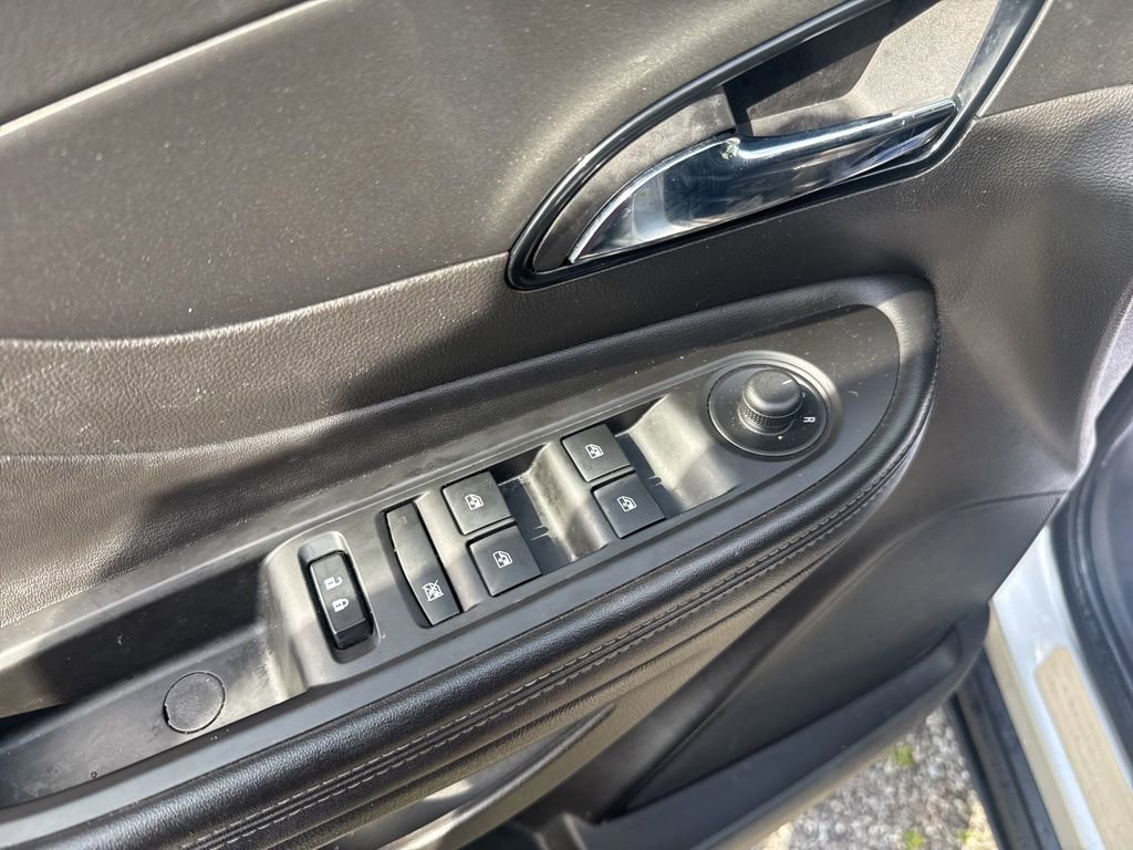 Used 2017 Buick Encore Preferred image 11