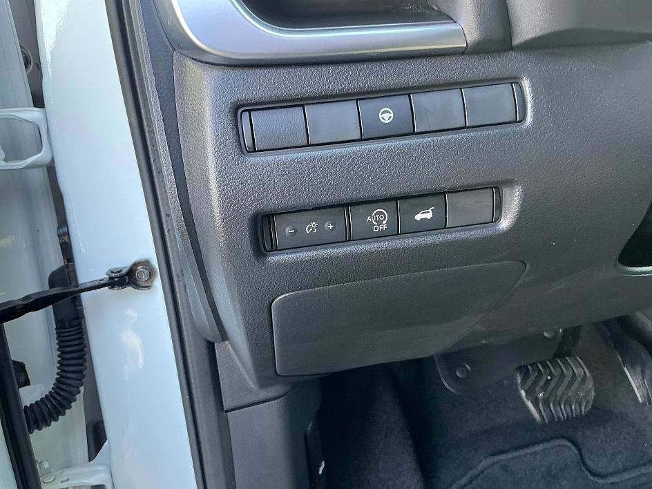 Certified 2023 Nissan Rogue SV w/ SV Premium B Package image 13