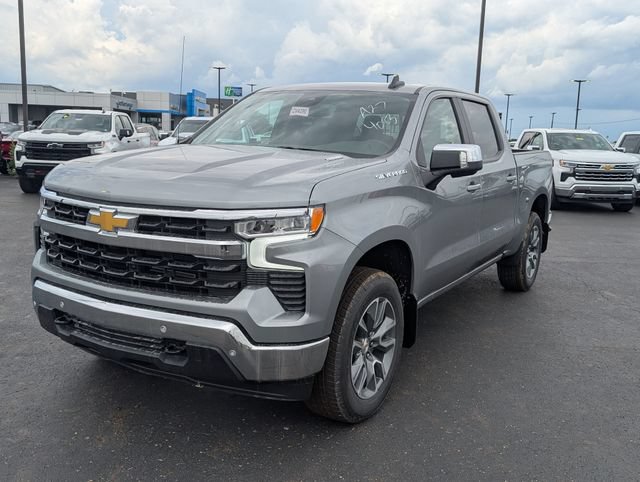 New 2026 Chevrolet Silverado 1500 LT w/ Safety Package AWD/4WD image 3