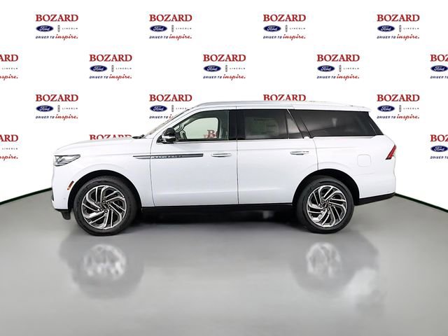 New 2025 Lincoln Navigator Reserve image 4