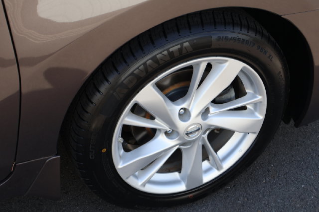 Used 2015 Nissan Altima 2.5 SV w/ Convenience Package FWD image 25