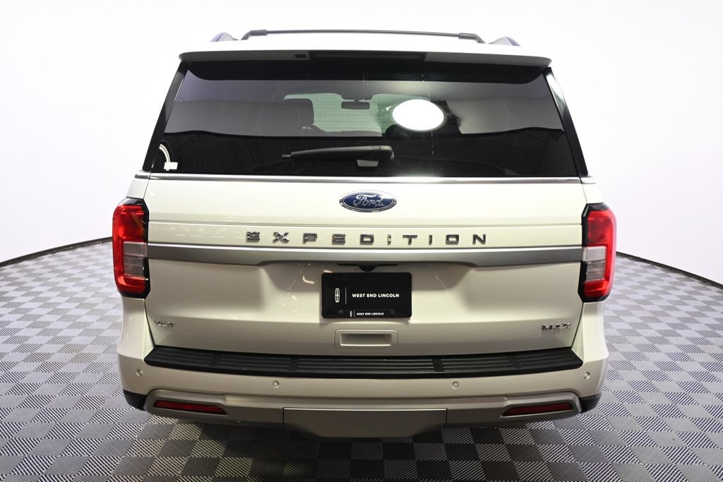 Used 2023 Ford Expedition Max XLT AWD/4WD image 5