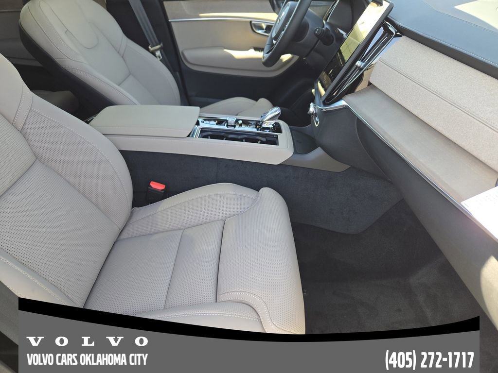 New 2026 Volvo XC90 T8 Ultra w/ Lounge Package image 13