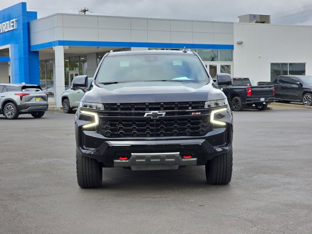 Certified 2023 Chevrolet Suburban Z71 w/ Z71 Off-Road Package image 3