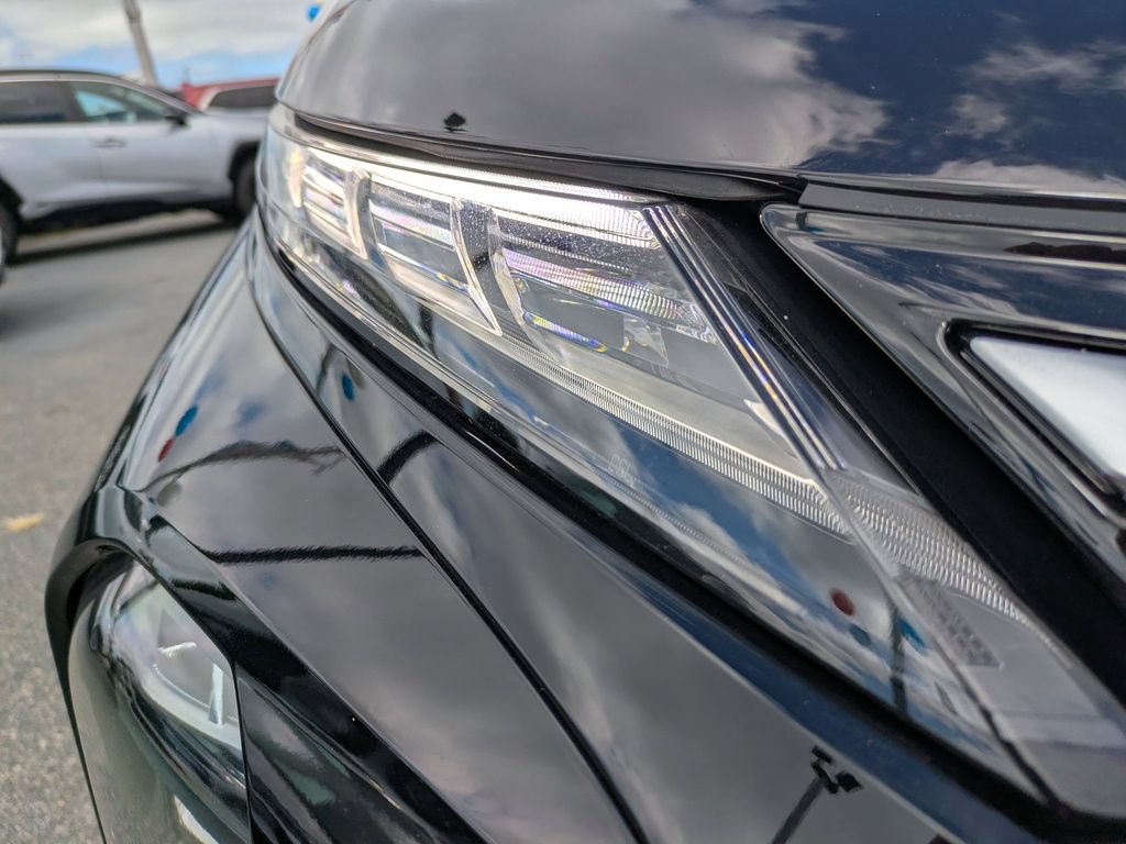 New 2026 Nissan Rogue SL AWD/4WD image 10