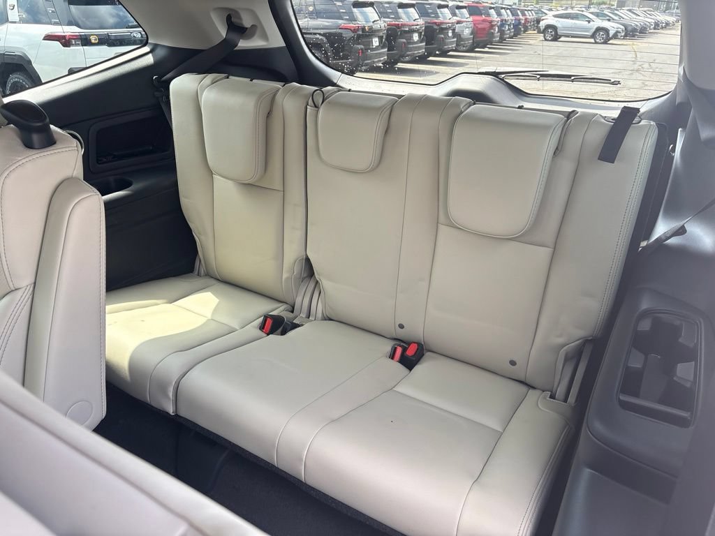 New 2026 Subaru Ascent Limited AWD/4WD image 13