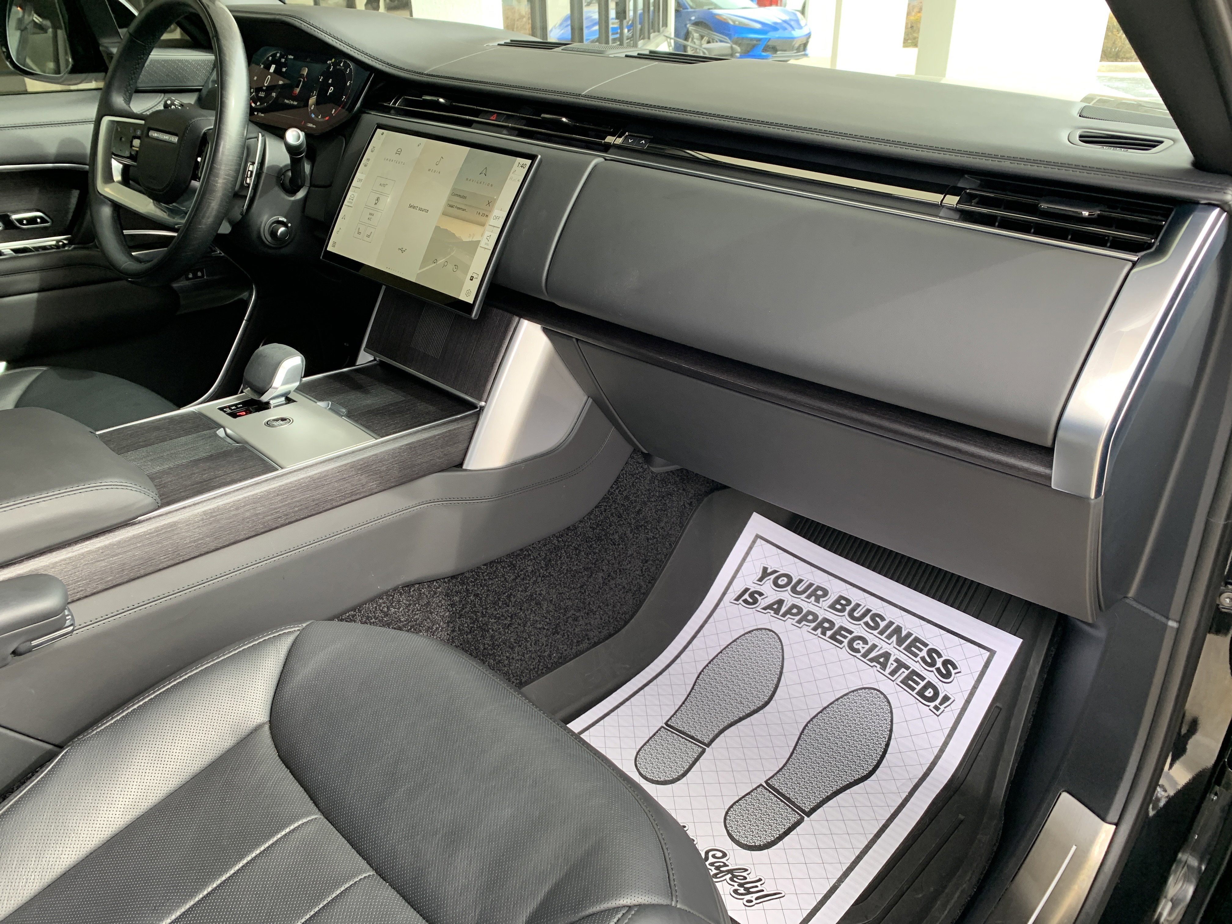 Used 2025 Land Rover Range Rover Autobiography image 42