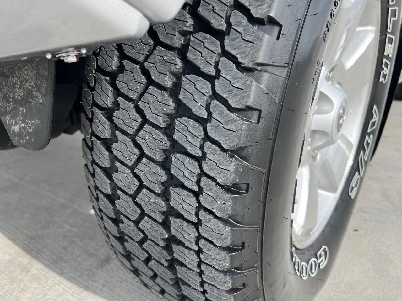 Used 2014 Toyota Tacoma 4x4 Double Cab w/ TRD Sport Package image 33