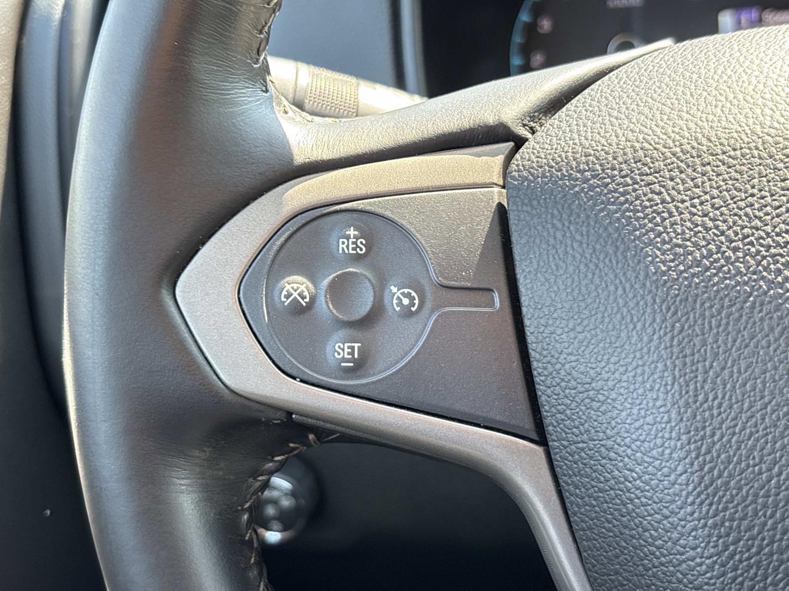 Used 2016 Chevrolet Colorado Z71 RWD image 16