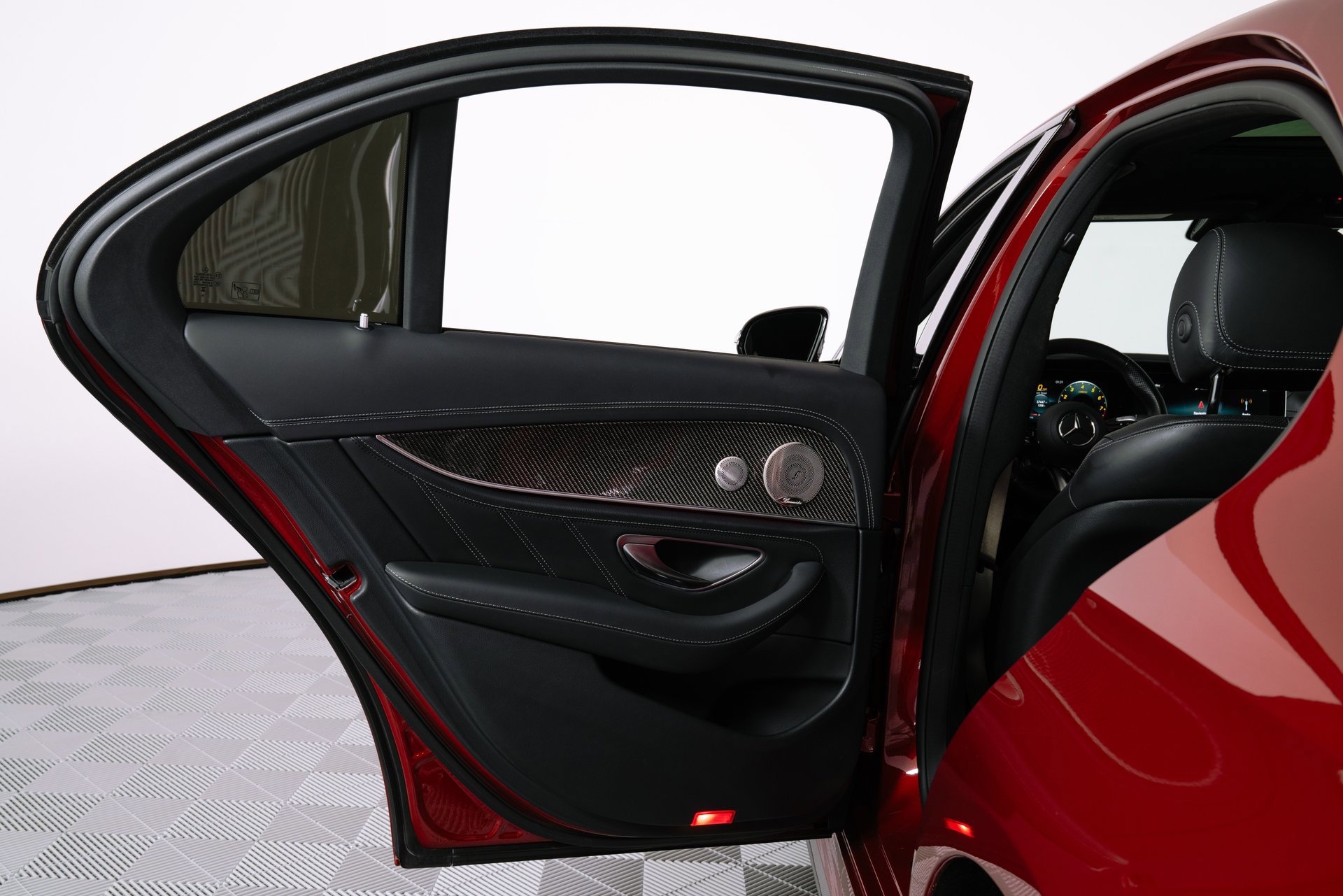 Used 2023 Mercedes-Benz E 63 AMG S image 17