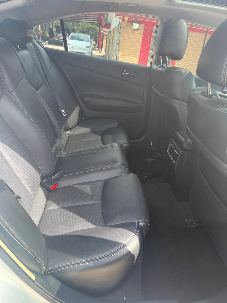 Used 2011 Nissan Maxima 3.5 SV w/ Sport Pkg image 31