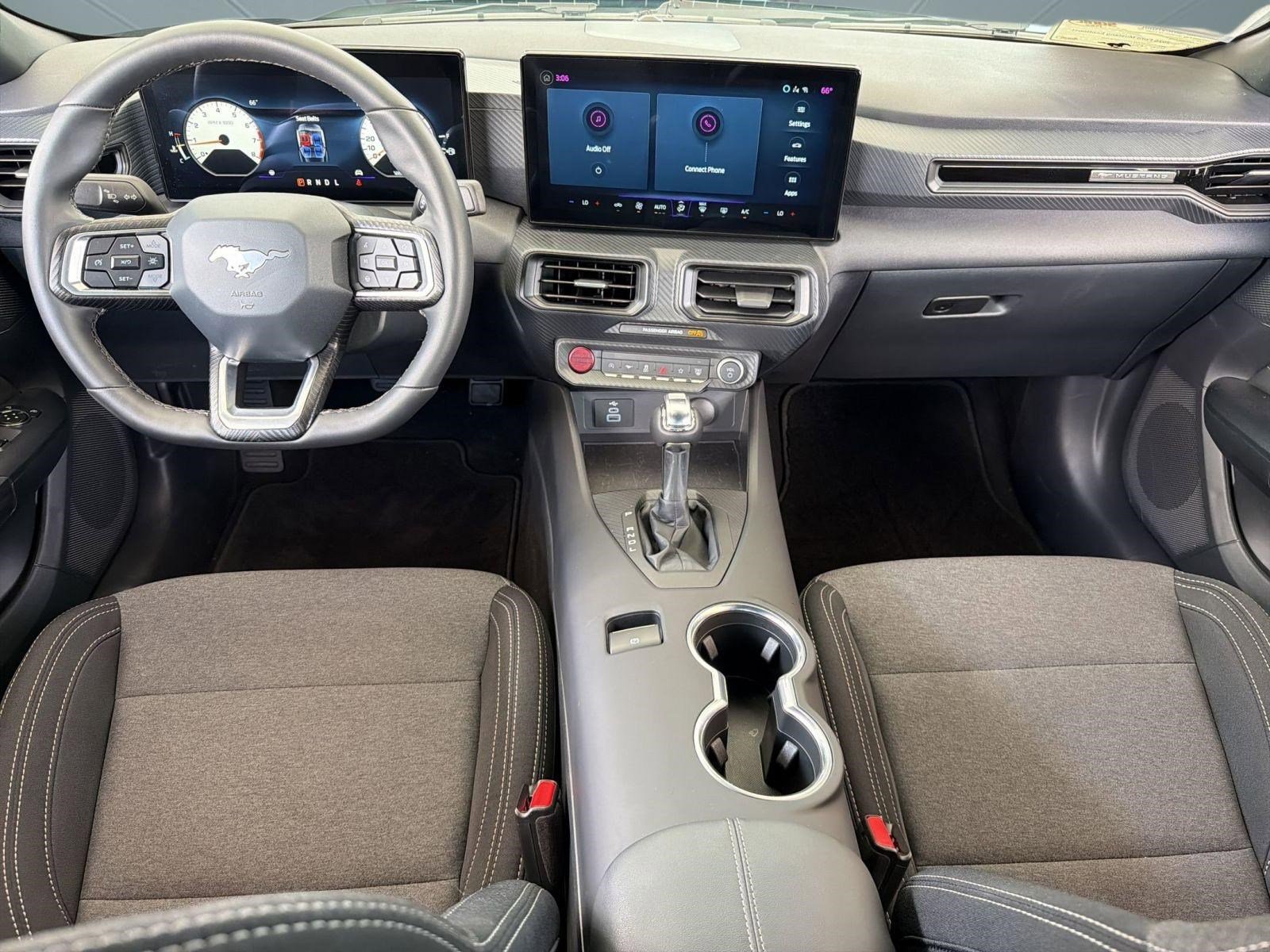 Used 2025 Ford Mustang Coupe image 14