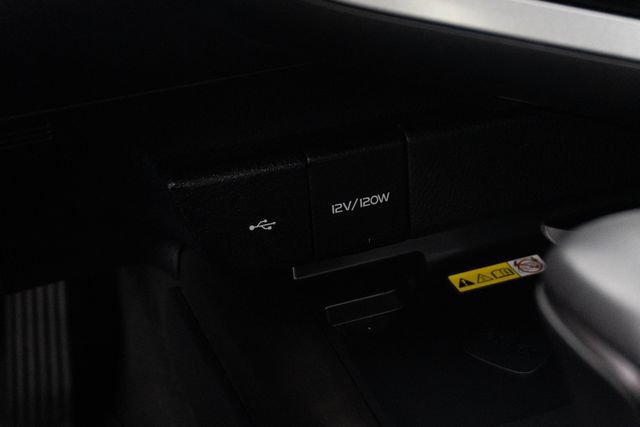 Used 2022 Toyota Camry XSE w/ Navigation Package FWD image 10