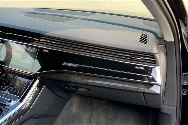 Used 2021 Audi Q7 3.0T Premium Plus image 18