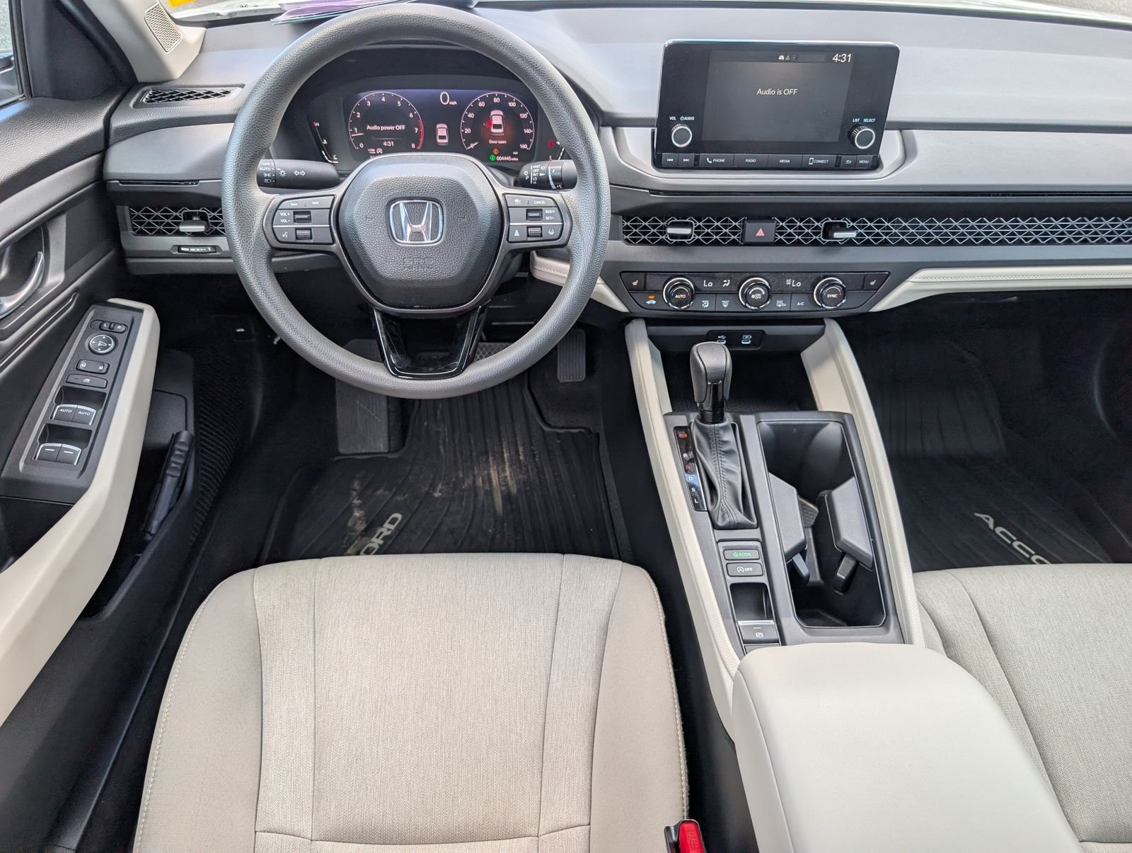 Used 2025 Honda Accord SE image 6